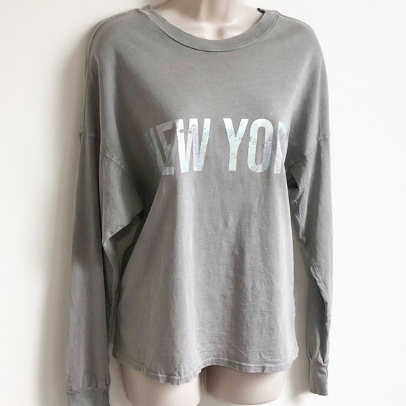 🆕 wild fable New York graphic long sl… - Picture 4 of 13